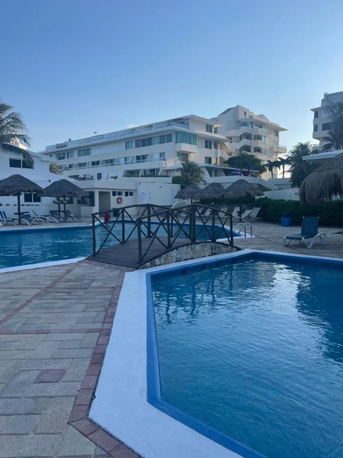 Suite Brisas Cancun Luaran gambar